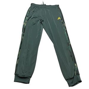 ADIDAS Camo Mens Tricot Joggers Size Large 3 Stripe Training Pants Workout Gym